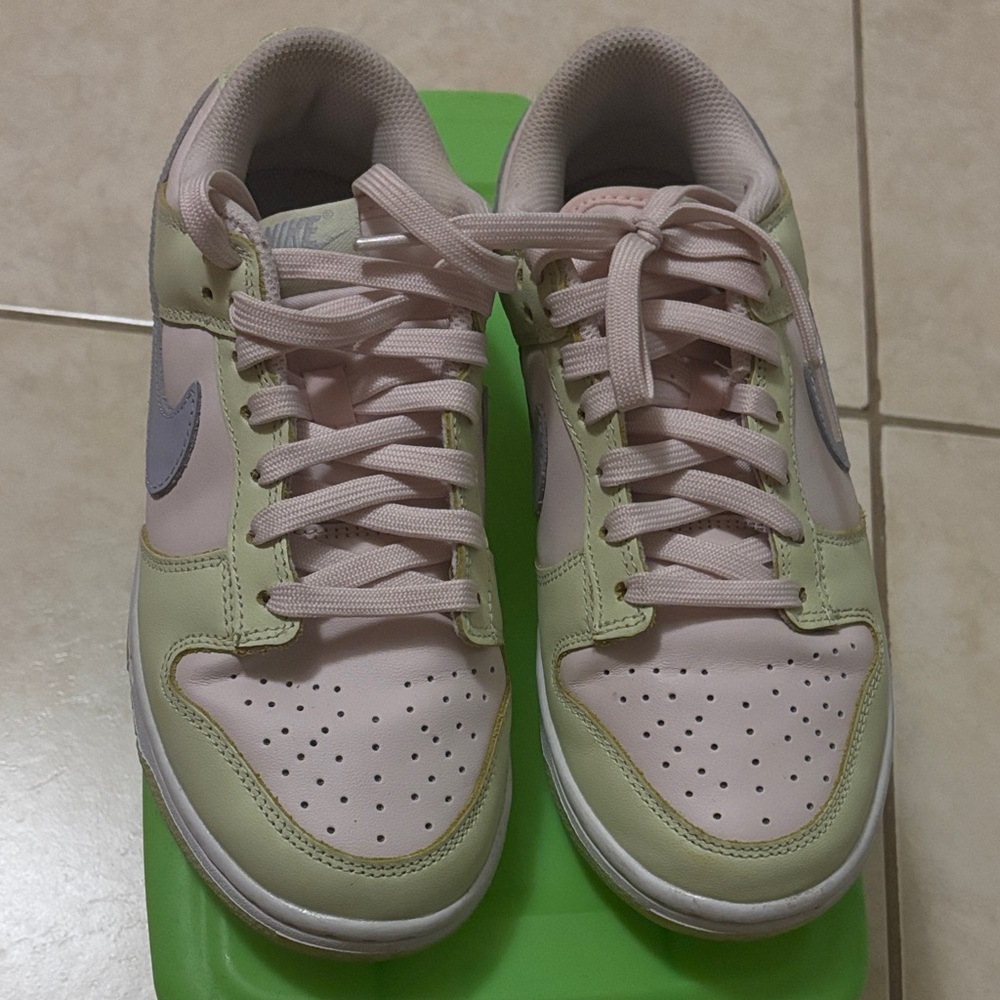 ORIGINAL Nike Light Pink and Green Sneakers